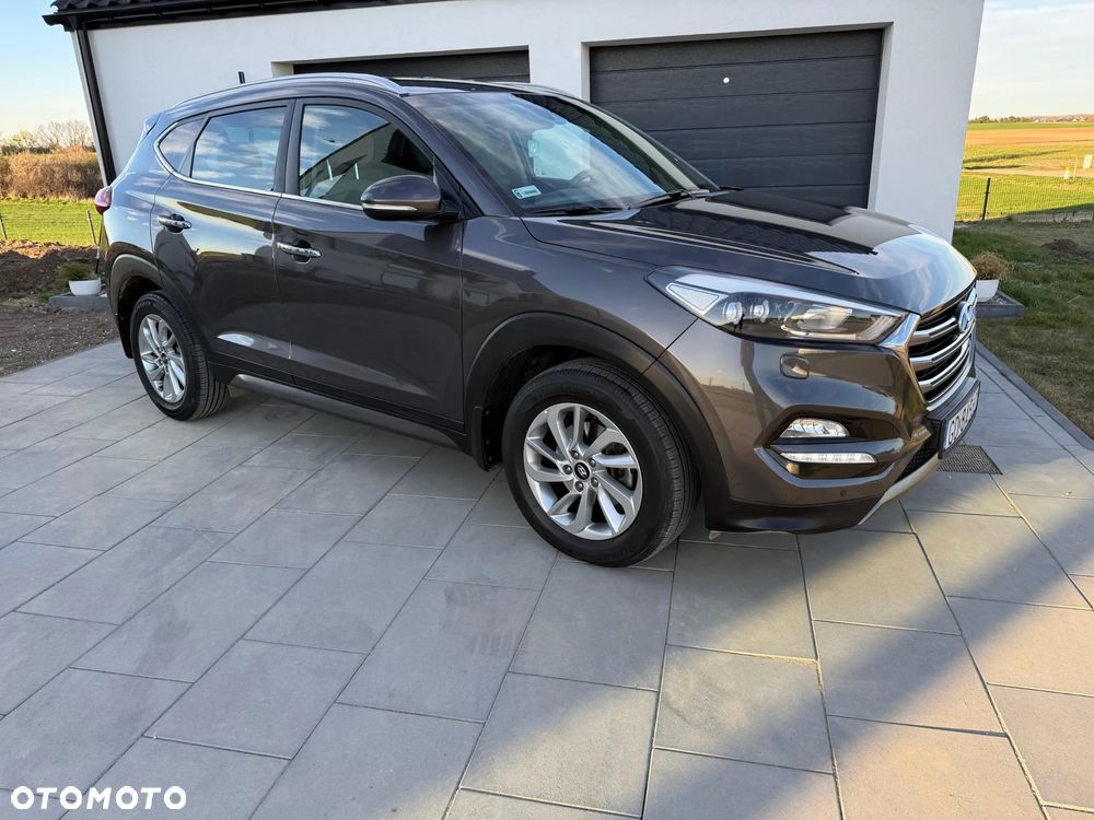 Hyundai Tucson 1.7 CRDI BlueDrive Style 2WD - 8