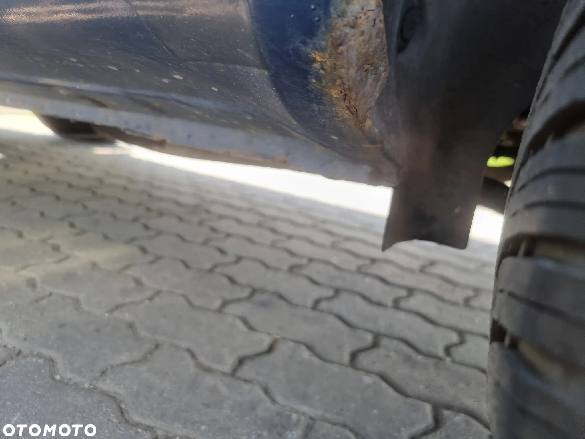 Hyundai Tucson 2.0 CRDi 2WD GLS - 26