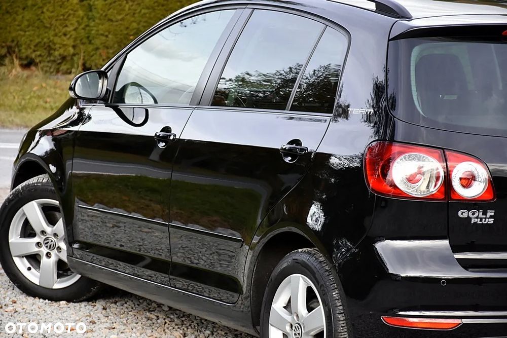 Volkswagen Golf Plus 1.6 TDI DPF Team - 12