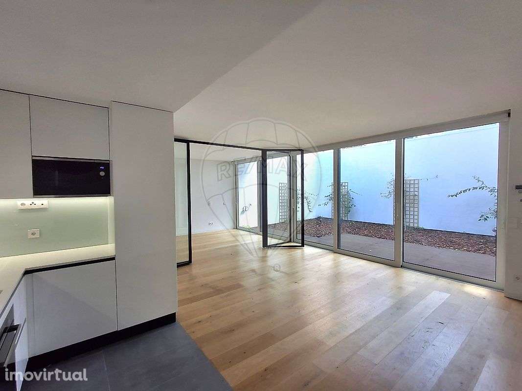 Moradia T1 para venda - Grande imagem: 3/15