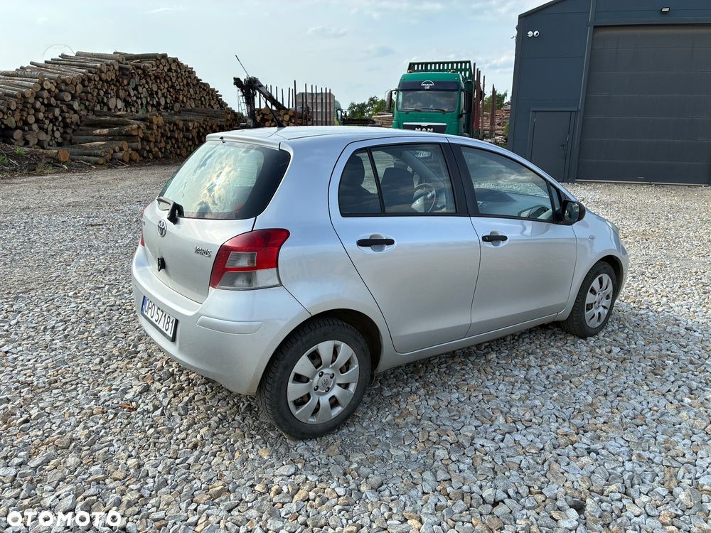 Toyota Yaris 1.4 D-4D Life - 3