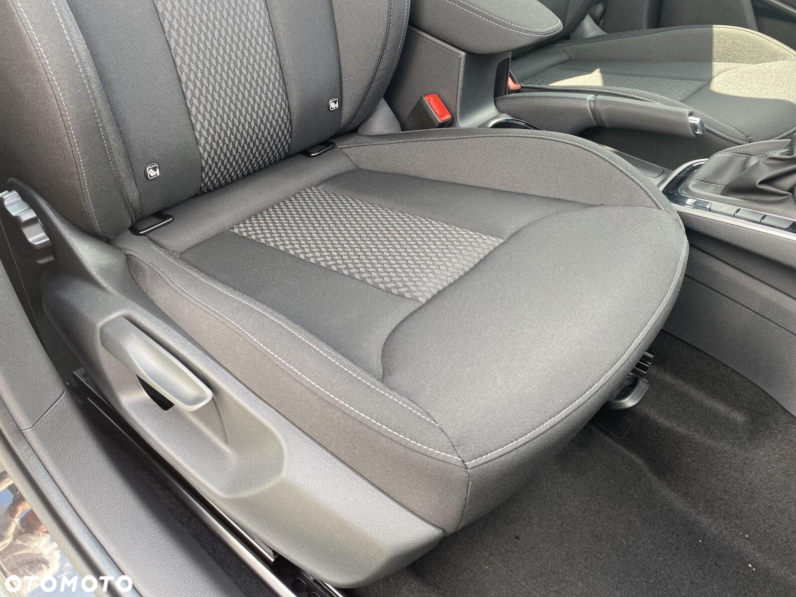 Skoda Fabia 1.0 TSI Edition 130 DSG - 40