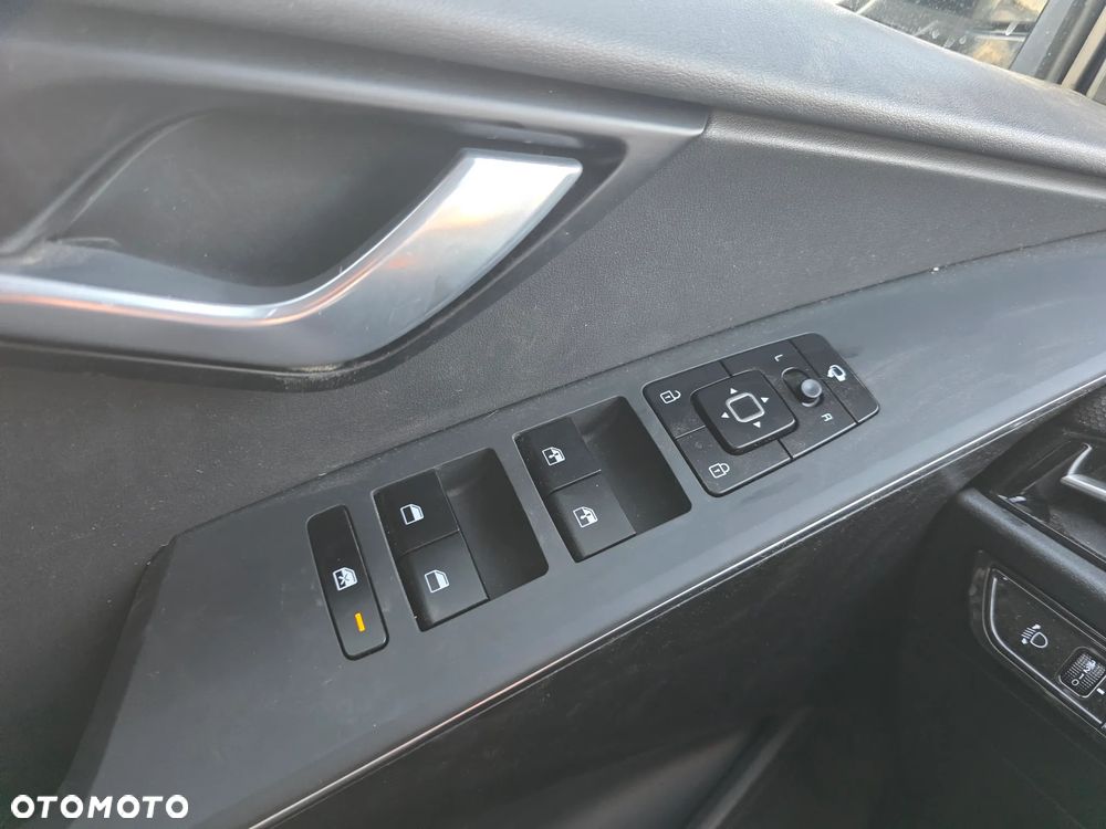 Kia Niro - 23