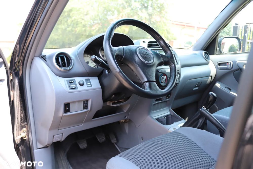 Toyota RAV4 4x4 - 30