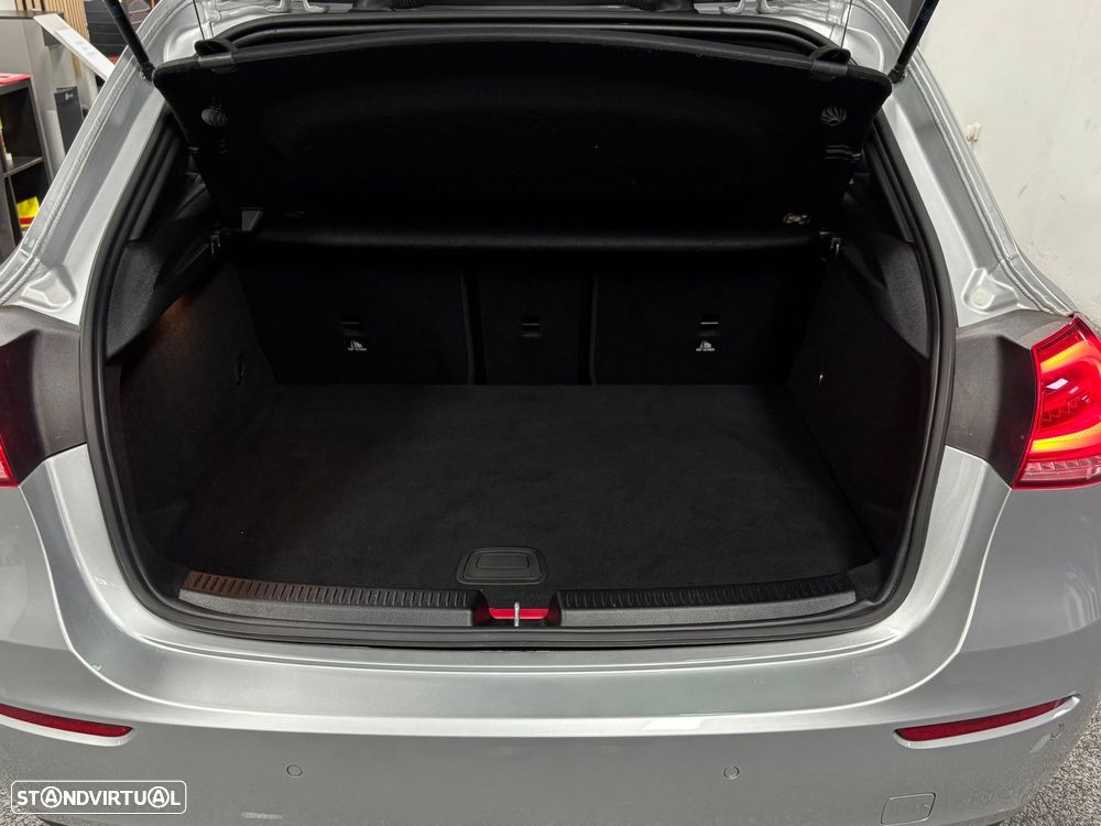 Mercedes-Benz A 250 e 8G-DCT Special Edition - 28