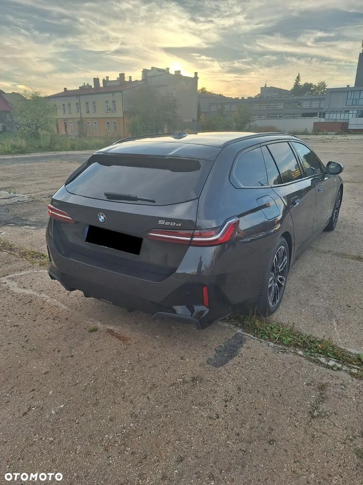BMW Seria 5 - 11