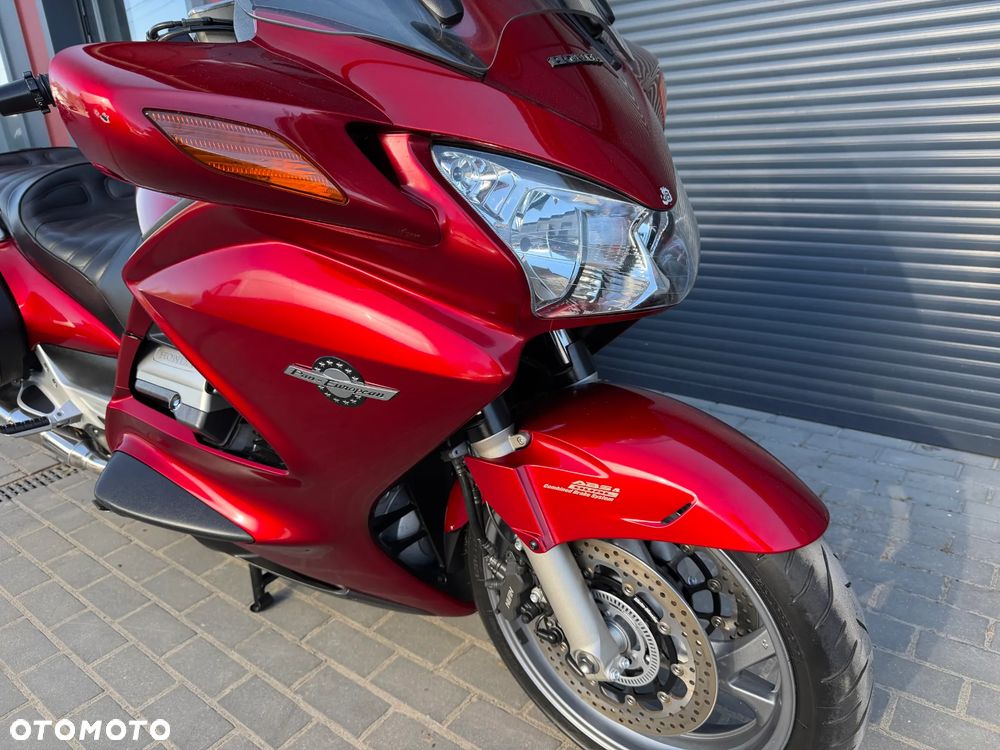 Honda ST - 34