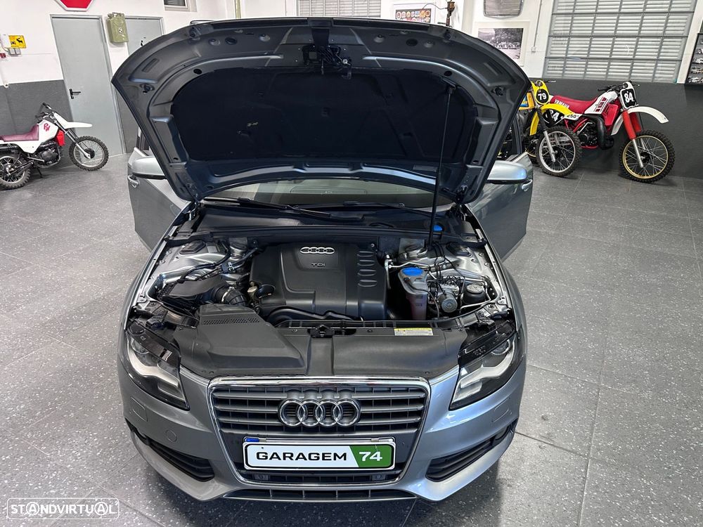 Audi A4 Avant 2.0 TDI exclusive - 14