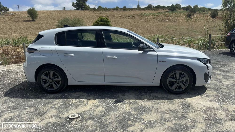 Peugeot 308 1.2 Hybrid Style e-DCS6 - 4