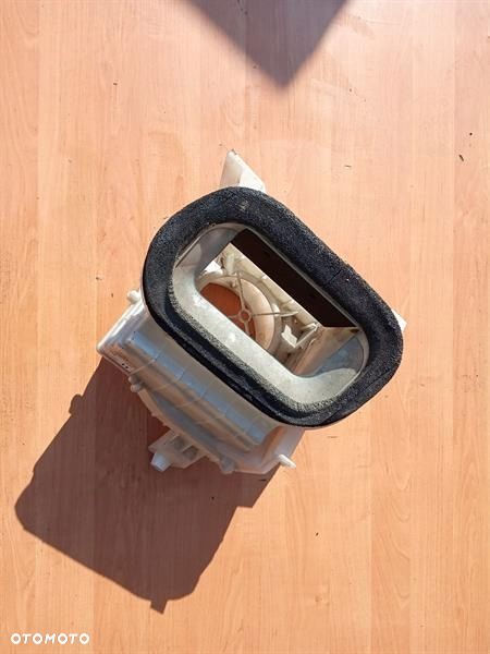 OBUDOWA WENTYLATORA NAWIEWU MAZDA RX 8 EUROPA - 3