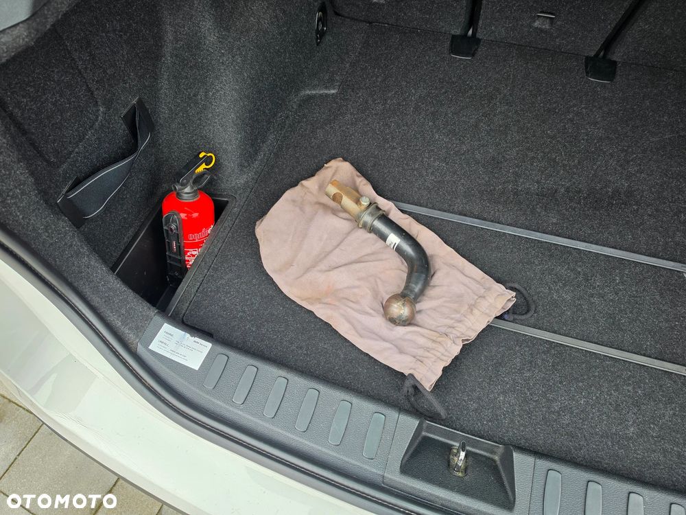 BMW X1 sDrive18i Sport Line - 7