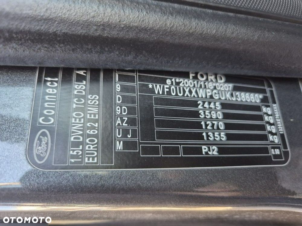 Ford Tourneo Connect Grand - 31