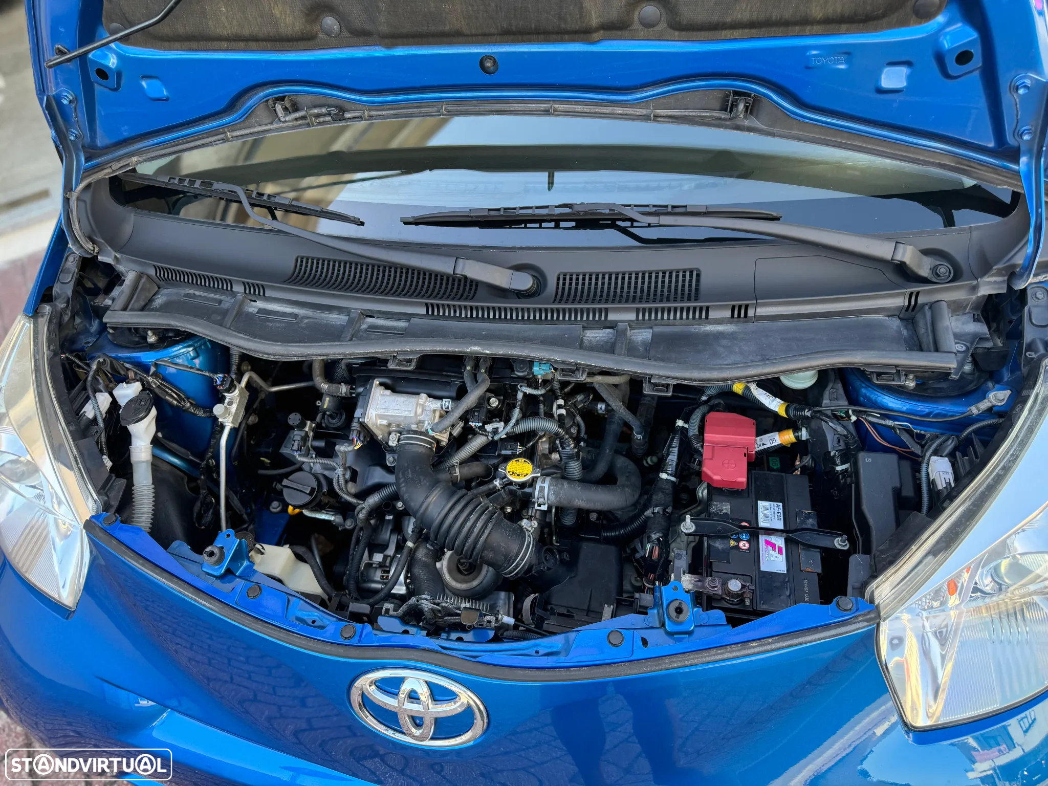 Toyota iQ 1.0 VVT-i 2 MultiDrive EP - 18
