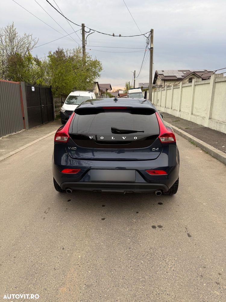 Volvo V40 D4 VEA Summum - 17