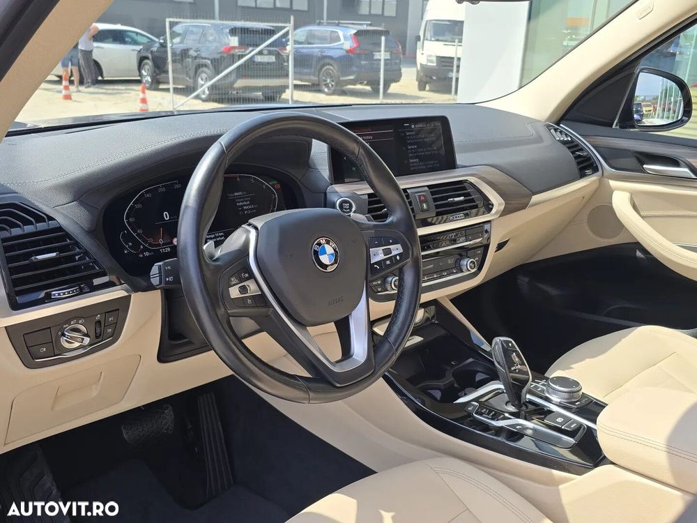 BMW X3 xDrive30i AT Luxury Line - 19