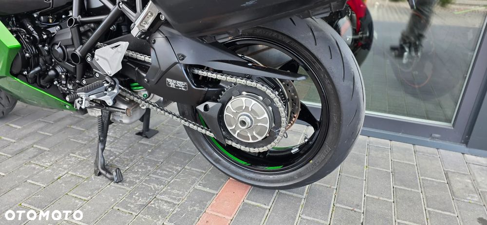 Kawasaki Ninja H2 SX - 41