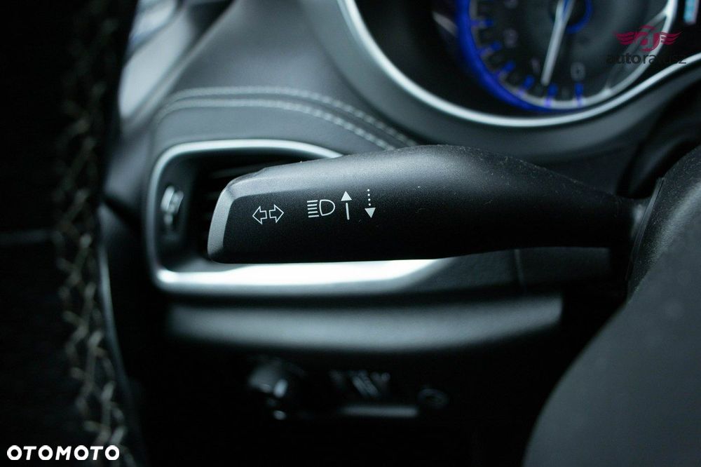 Chrysler Pacifica - 18