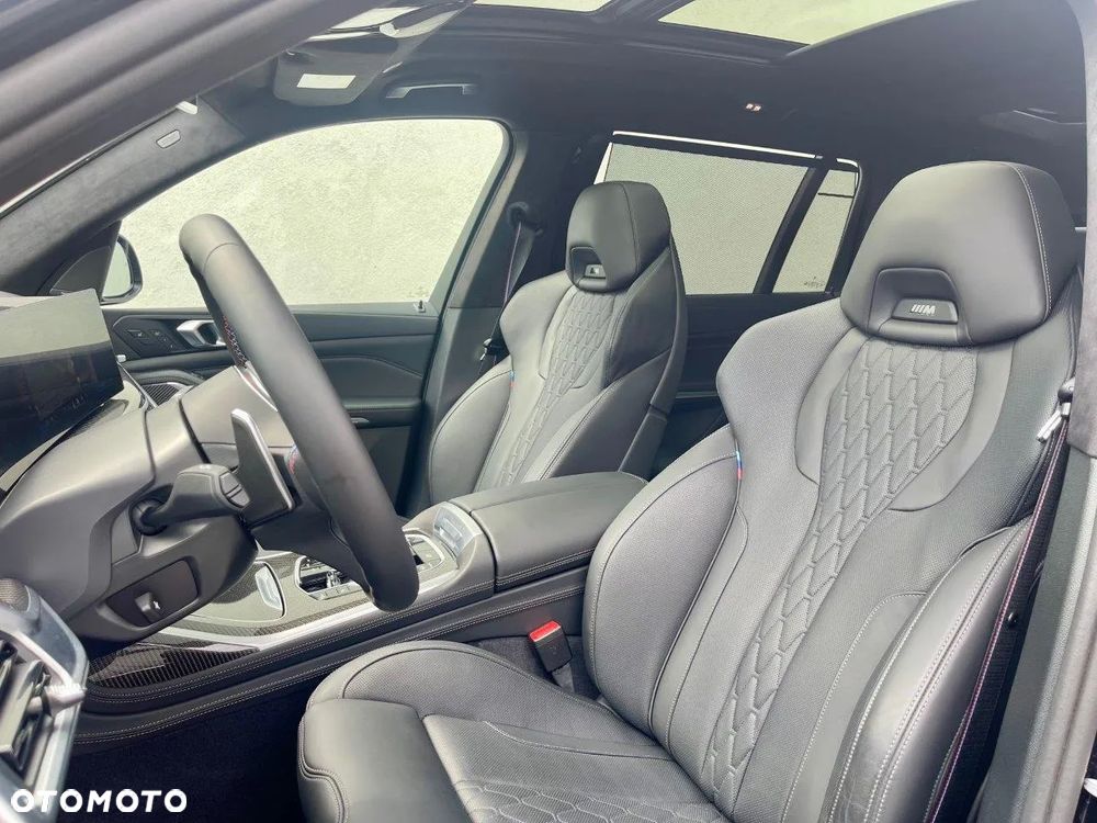 BMW X7 M60i xDrive - 11