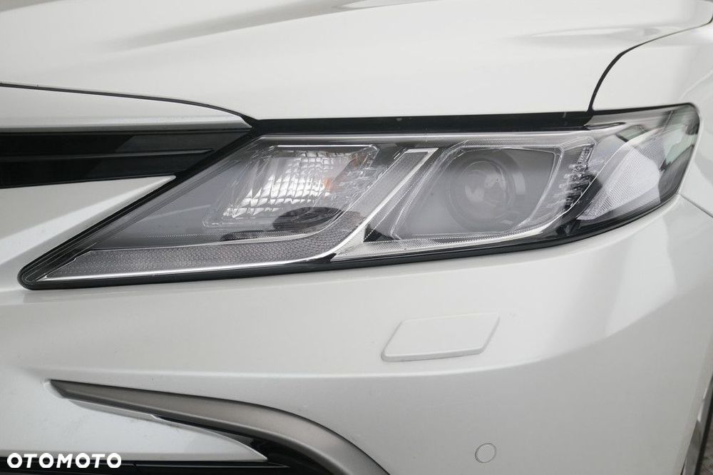Toyota Camry 2.5 Hybrid Comfort CVT - 13