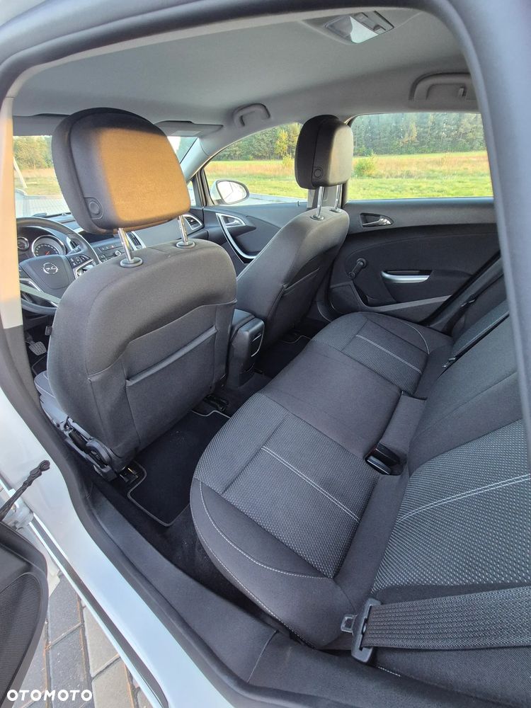 Opel Astra - 9