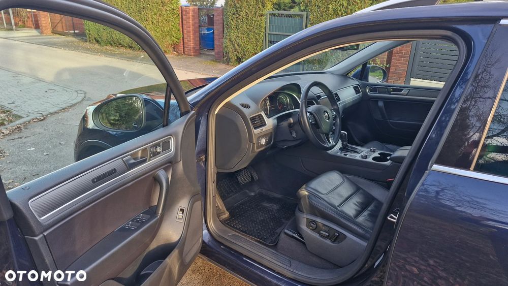 Volkswagen Touareg 3.0 V6 TDI BMT - 15