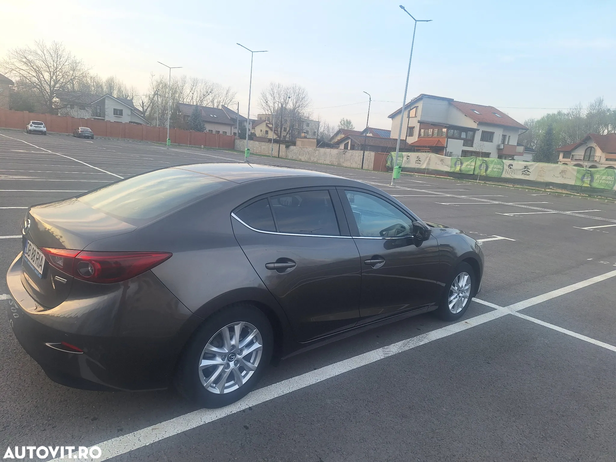Mazda 3 - 4