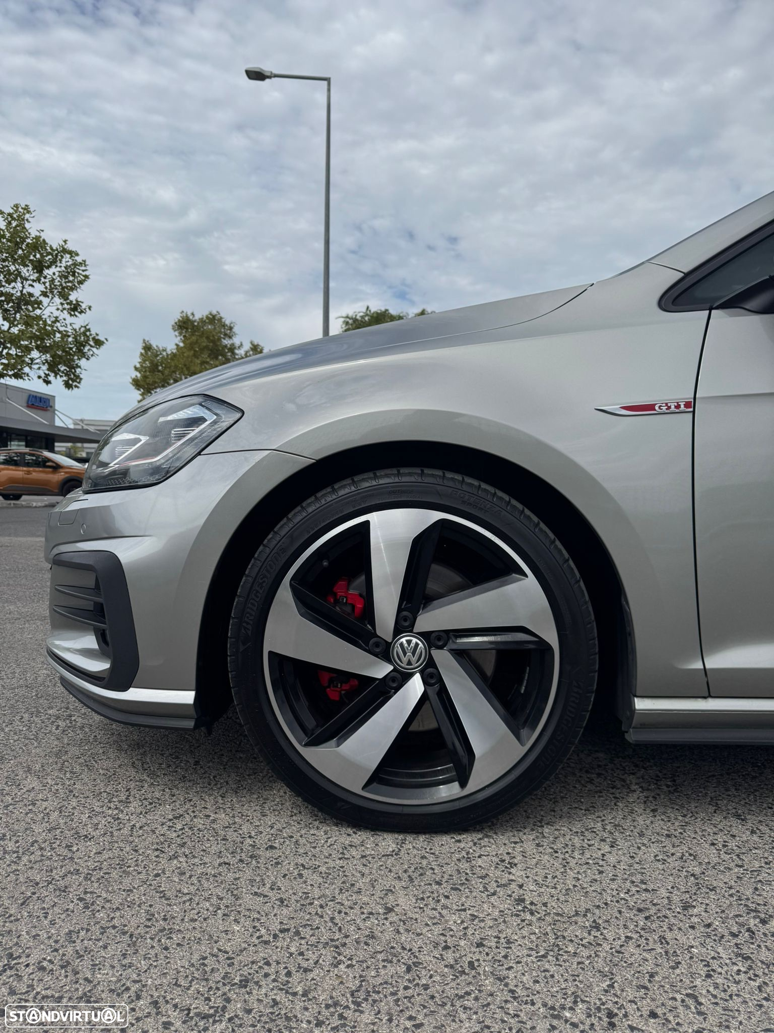 VW Golf 2.0 TSI GTI DSG Performance - 8