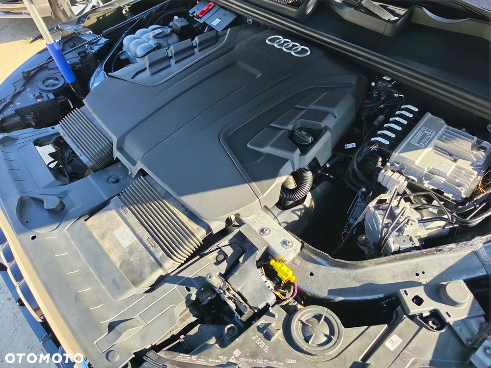 Audi Q7 - 16
