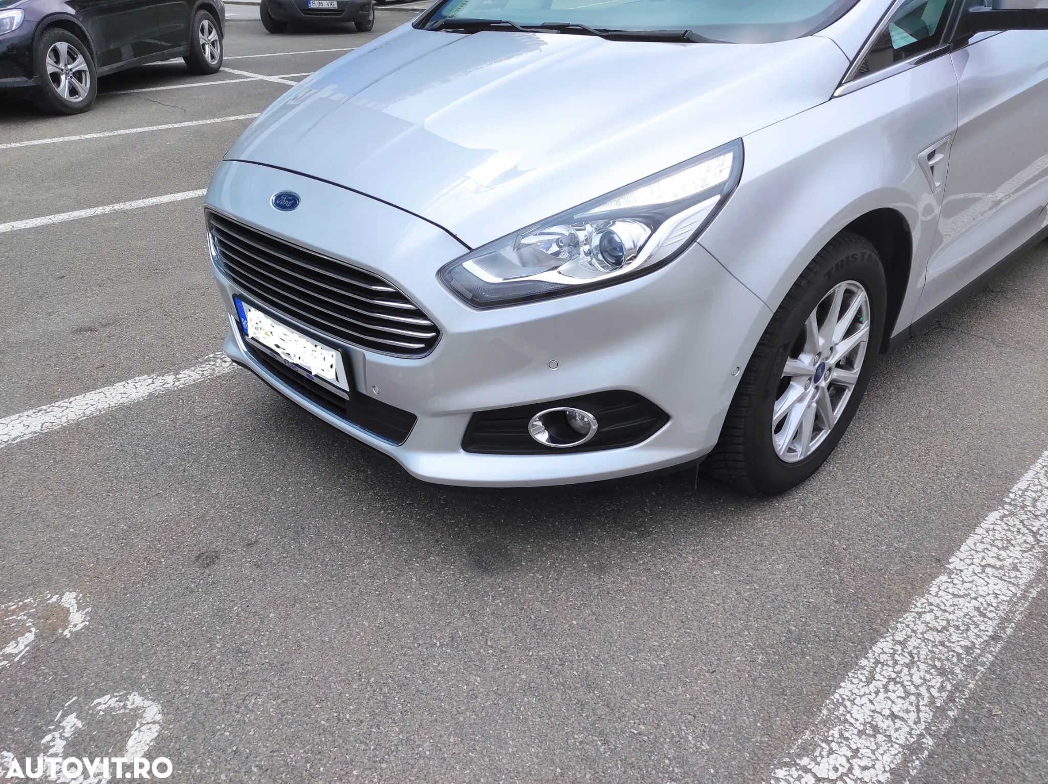 Ford S-Max 2.0 TDCi Titanium - 1