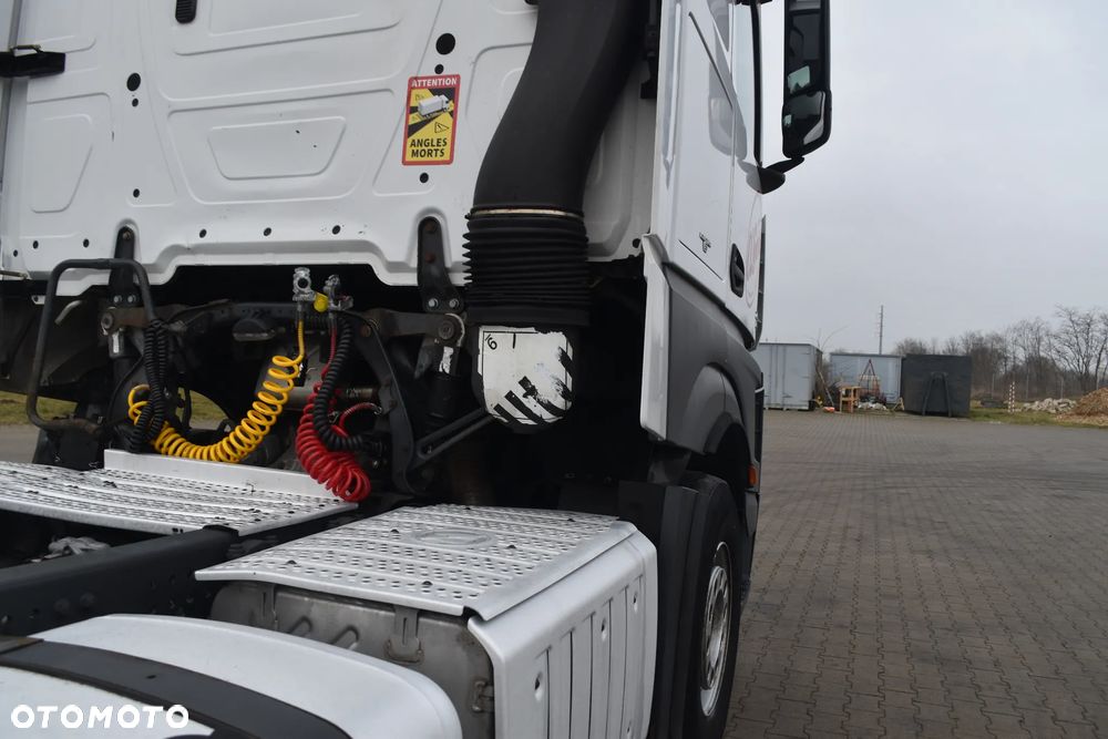 Mercedes-Benz Actros 1842 - 14