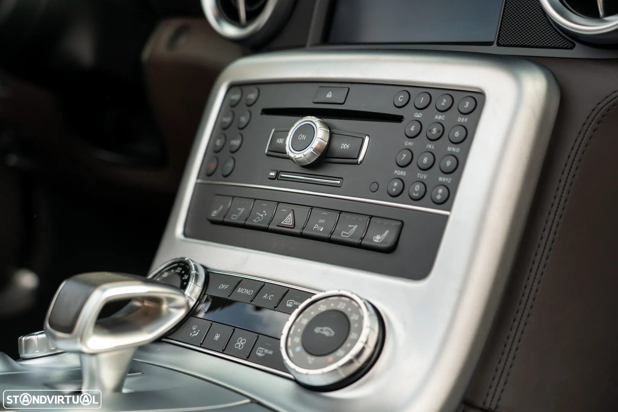 Mercedes-Benz SLS 63 AMG Standard - 24