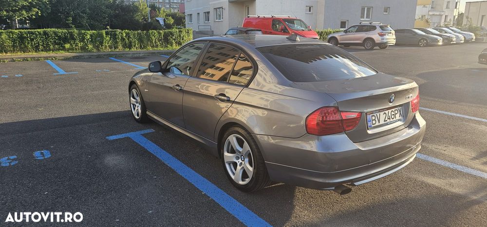 BMW Seria 3 316i - 5
