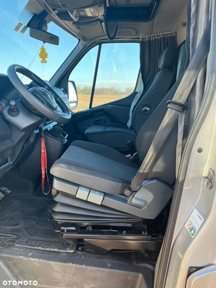 Renault Master - 11