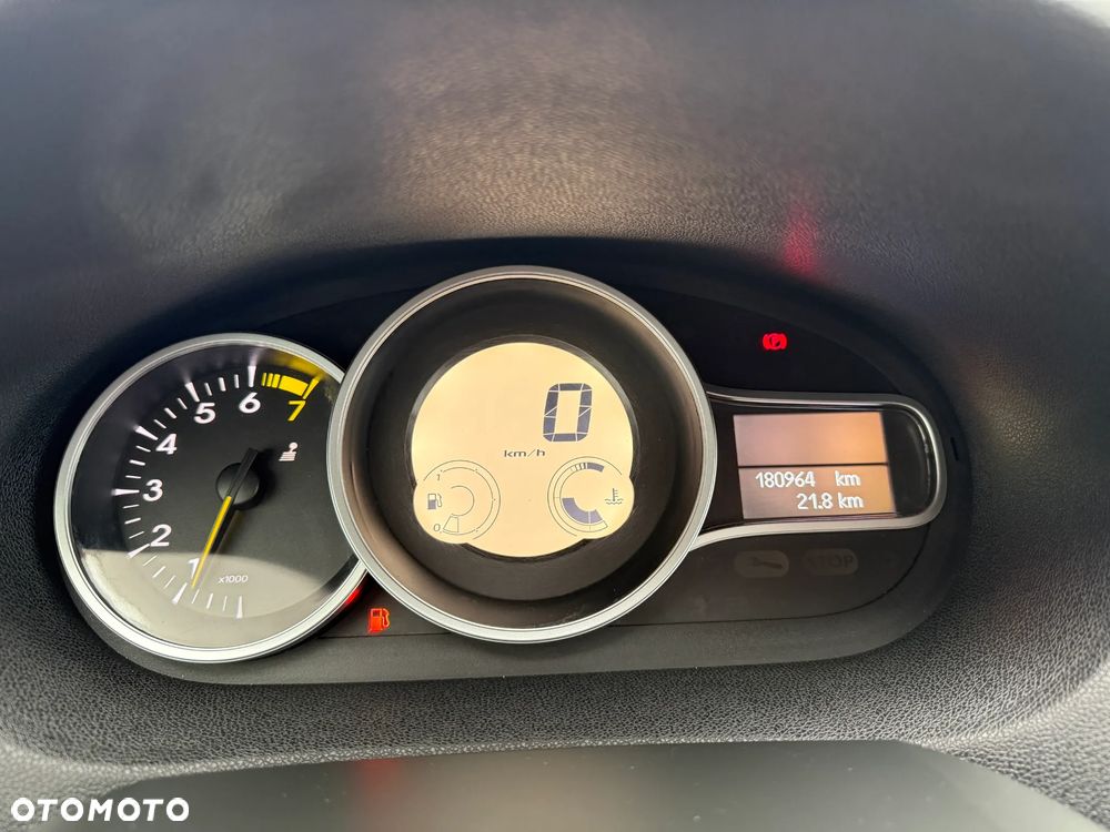 Renault Megane 1.6 16V 100 Expression - 13