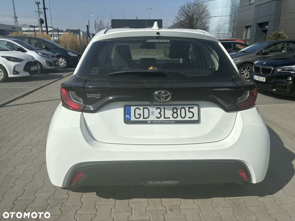Toyota Yaris 1.5 Comfort CVT - 4