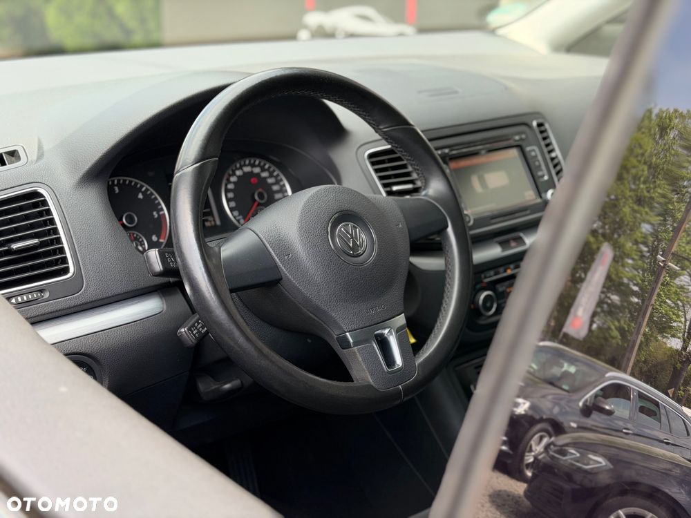 Volkswagen Sharan - 13