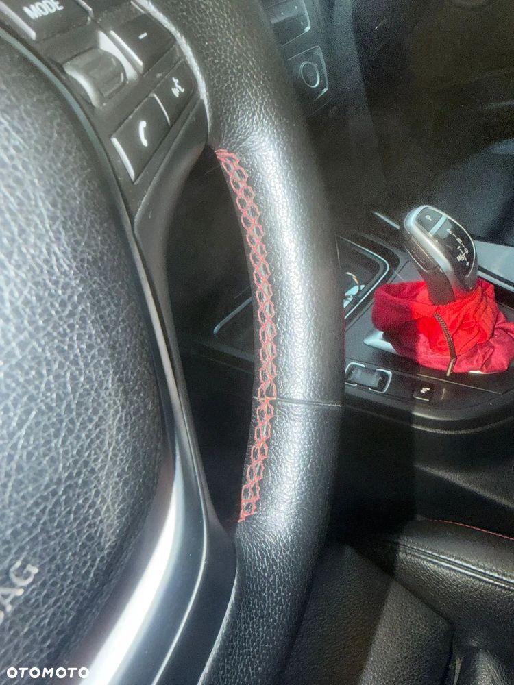 BMW Seria 3 330d xDrive M Sport - 12