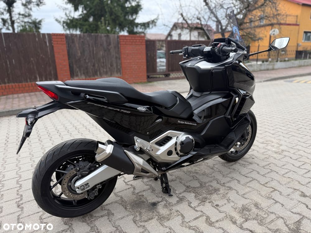 Honda NSS - 9
