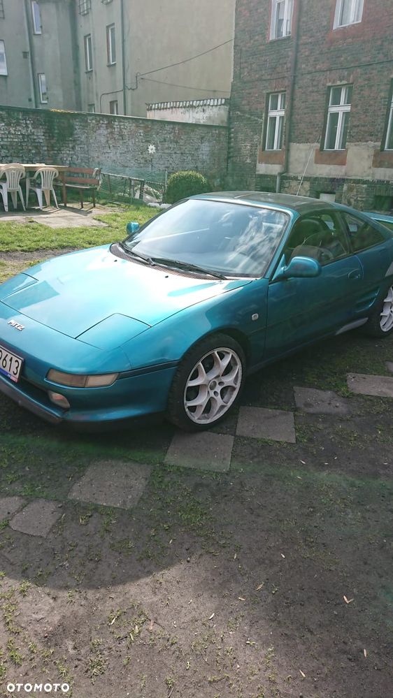 Toyota MR2 - 12