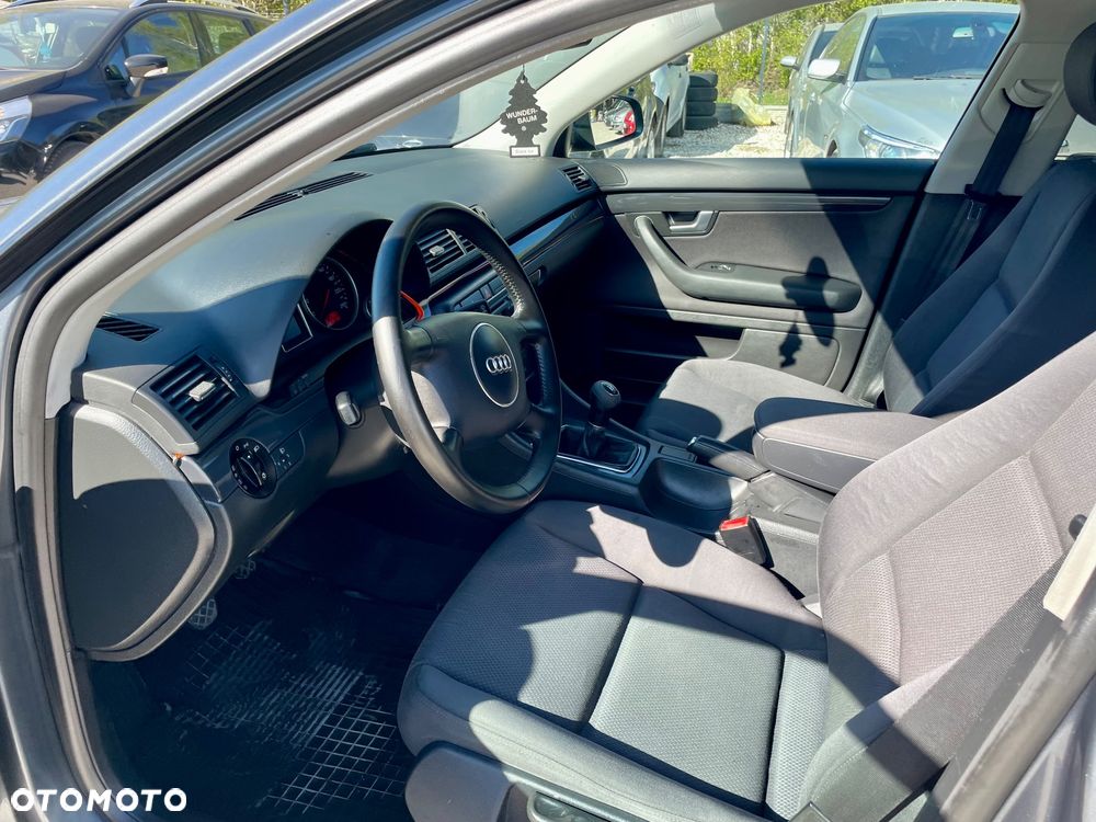 Audi A4 Avant 1.8 T - 25