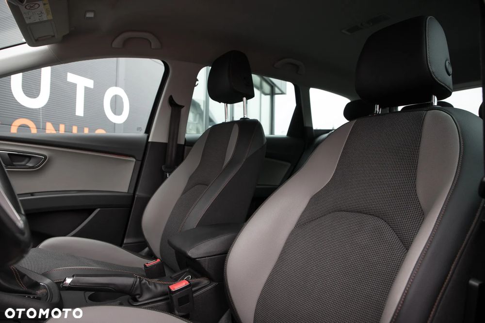 Seat Leon 2.0 TDI Start&Stop 4Drive DSG X-Perience - 31