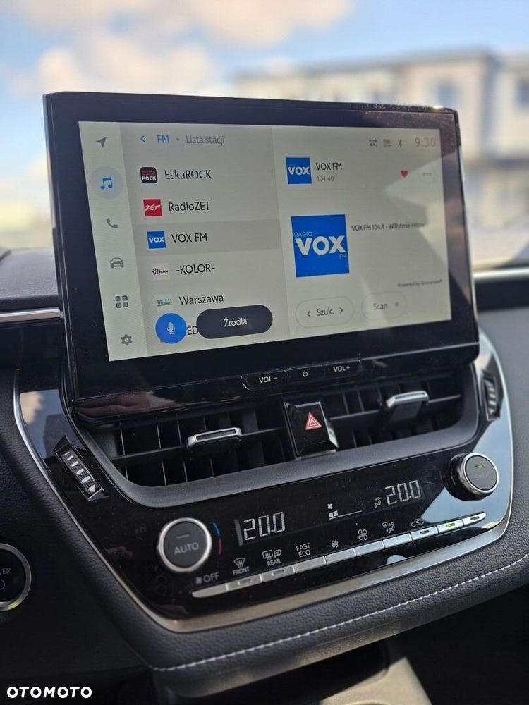 Toyota Corolla 1.8 Hybrid Comfort - 10