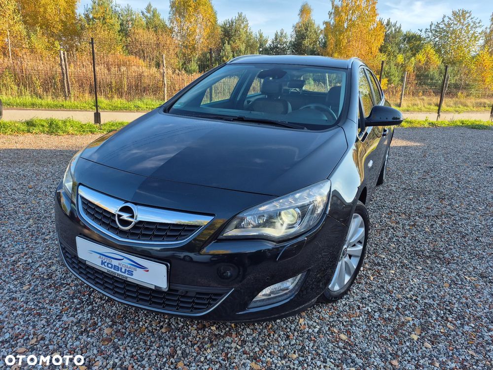 Opel Astra 1.4 Turbo Exklusiv - 37