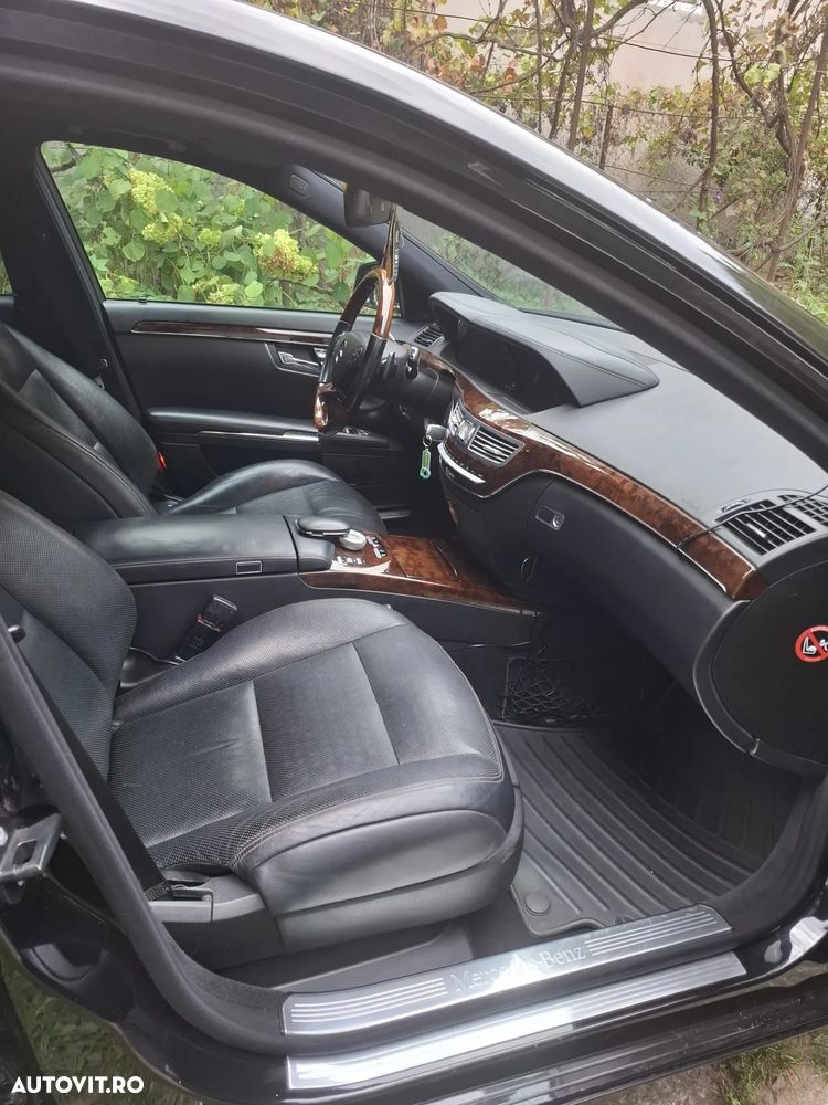 Mercedes-Benz S 350 BlueTEC DPF 4Matic 7G-TRONIC - 10