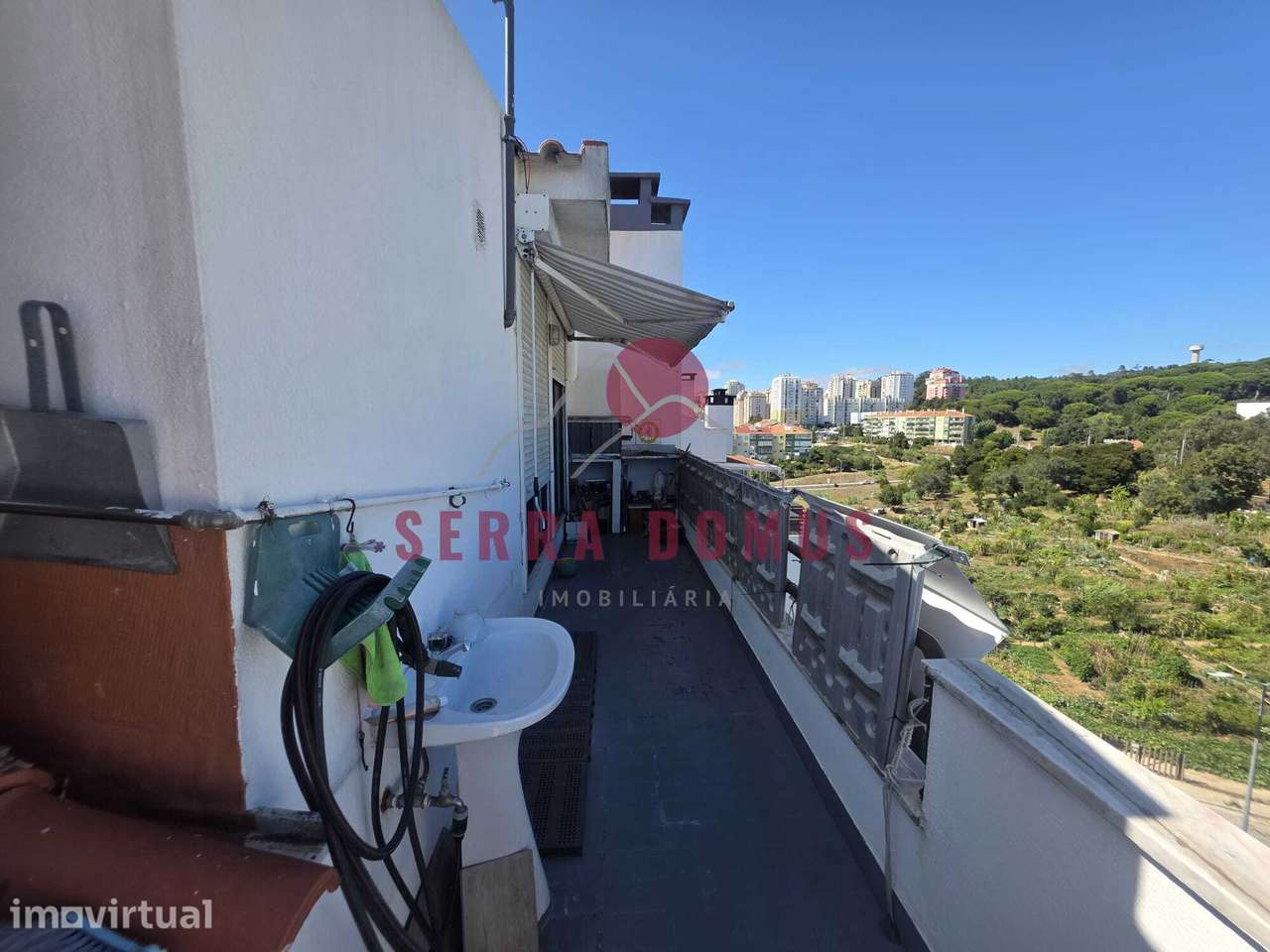 Apartamento T2 + 2 com terraço 53 m² localizado em Rio de Mouro - Grande imagem: 5/27