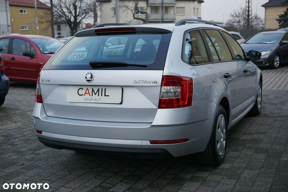 Skoda Octavia - 5