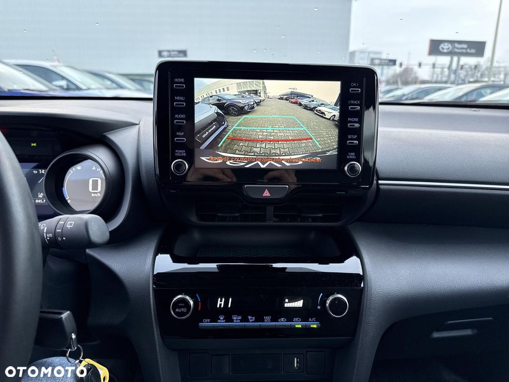 Toyota Yaris Cross Hybrid 1.5 Comfort - 16