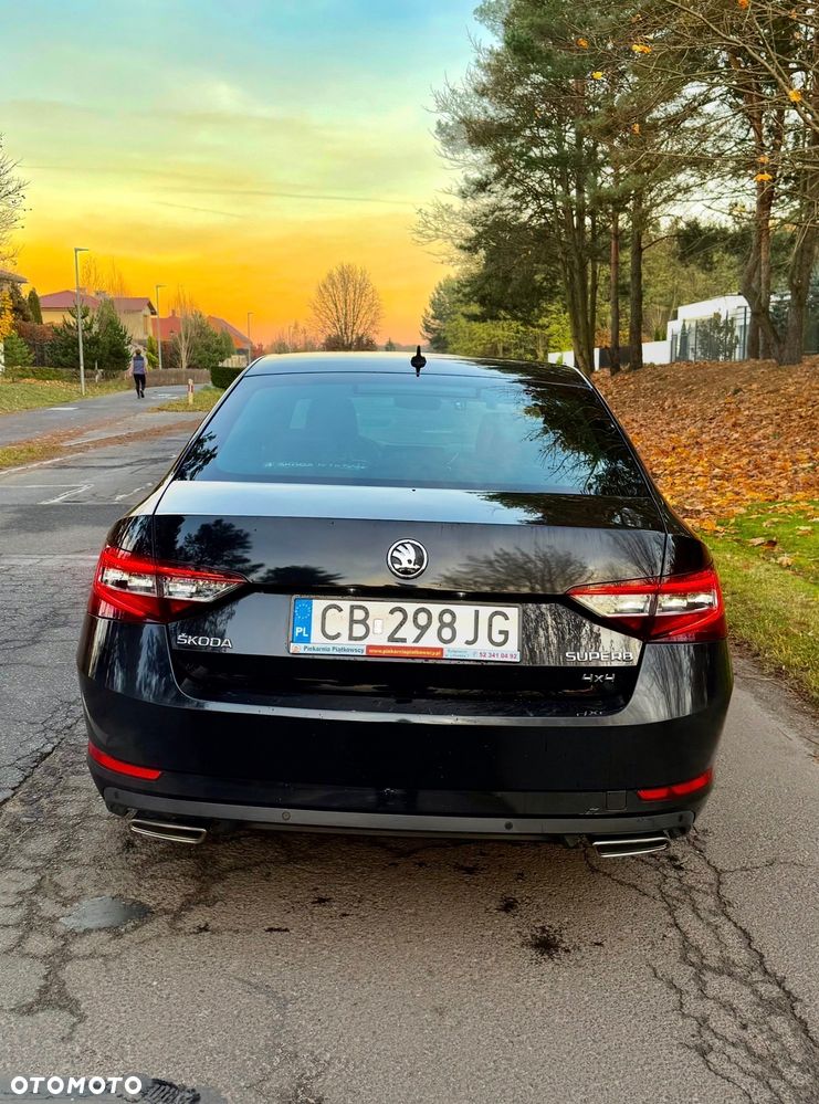 Skoda Superb 2.0 TSI 4x4 L&K DSG - 4