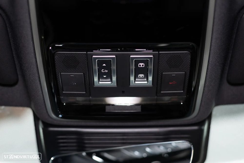 Land Rover Range Rover Velar P400e R-Dynamic SE - 39