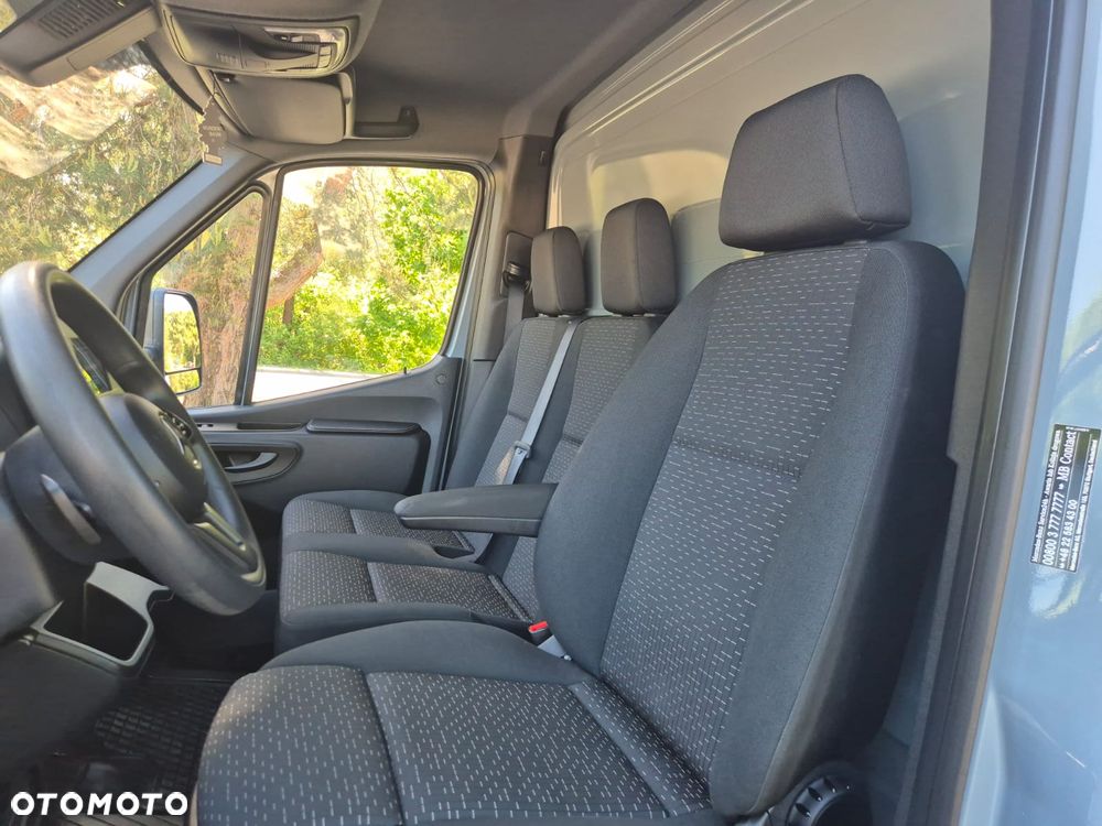 Mercedes-Benz Sprinter - 31